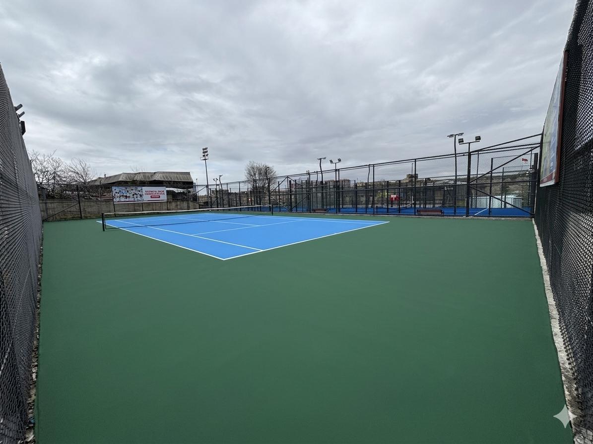 Silivrikapı Spor Köyü Tenis Sahası (Açık Kort) 